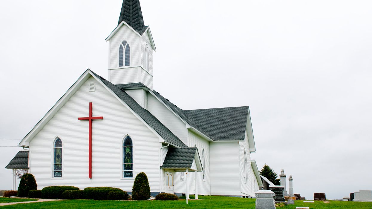 Federal judge gives churches major victory amid strict lockdown restrictions by Dem governor