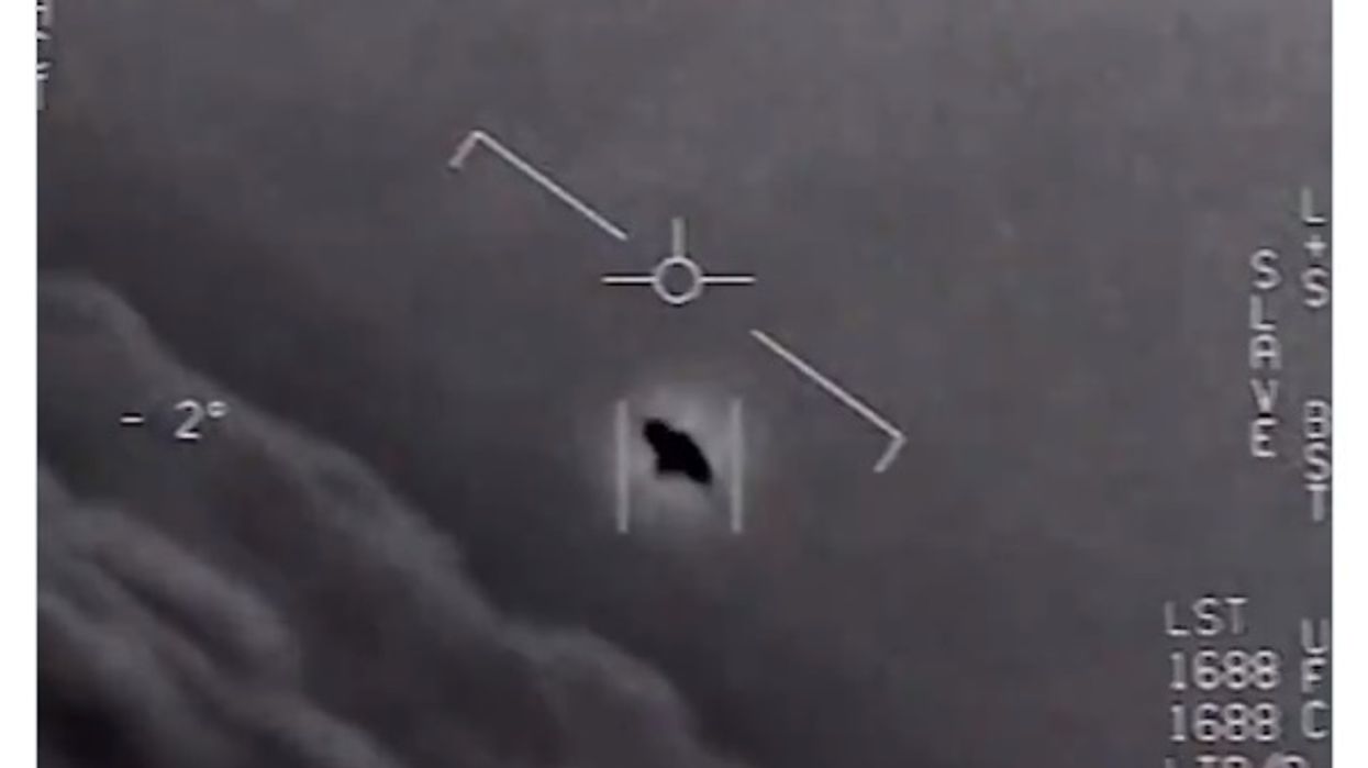 WATCH: Pentagon OFFICIALLY releases videos of verified UFO encounters