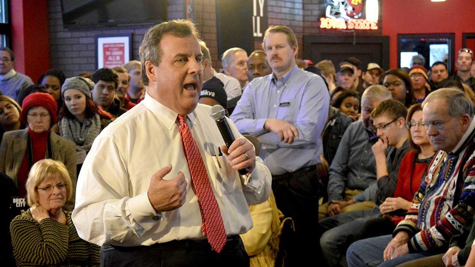 Christie defines ‘establishment conservatism’ at debate