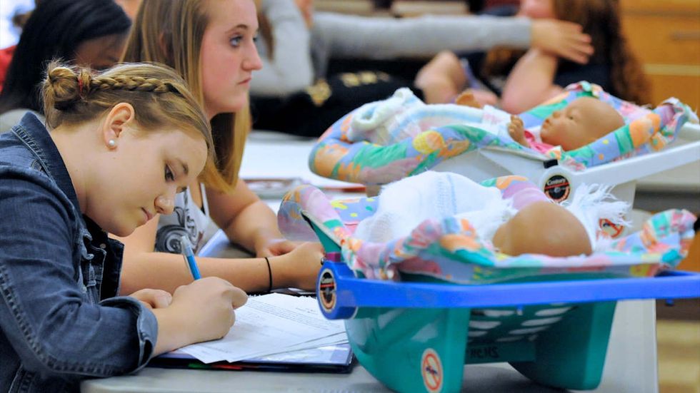 The reason robotic infant-simulators didn't reduce teen pregnancy