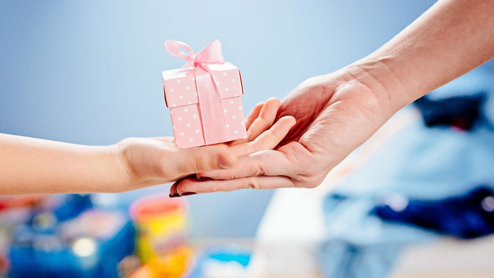 5 acts of Christmas charity that will make you cry tears of joy