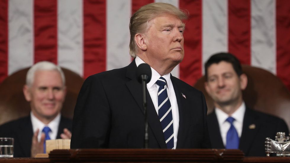 Trump calls out open-borders punks and shills right to their FACES