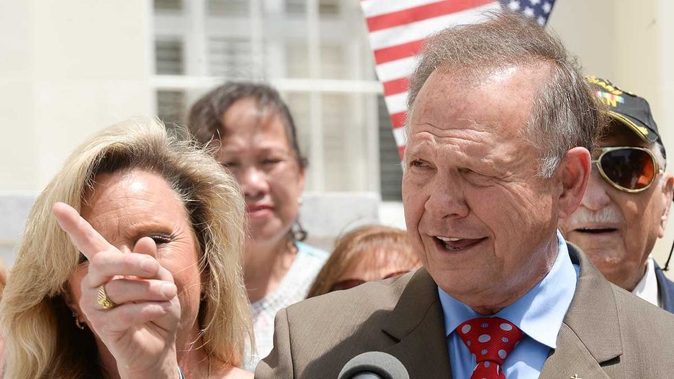 Poll: Roy Moore zooms to commanding lead in Alabama’s Senate race
