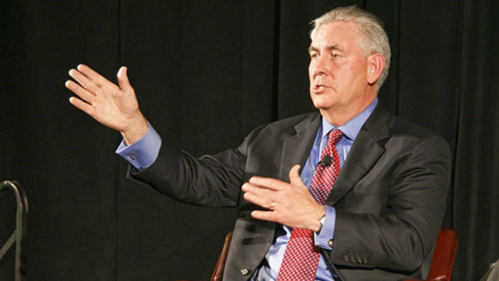 Tillerson blackmails Israel, uses embassy move as bargaining chip