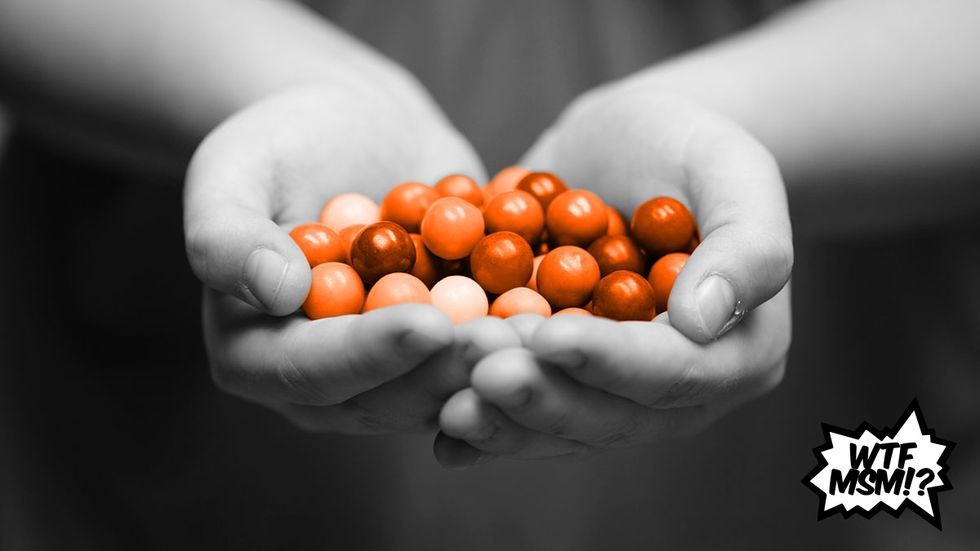 WTF MSM!? Only orange M&Ms