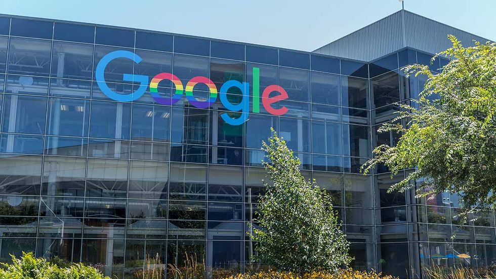 Google is grabbing your gun … emojis