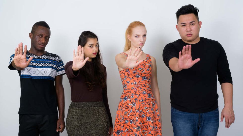 Alex Jones does NOT represent libertarians