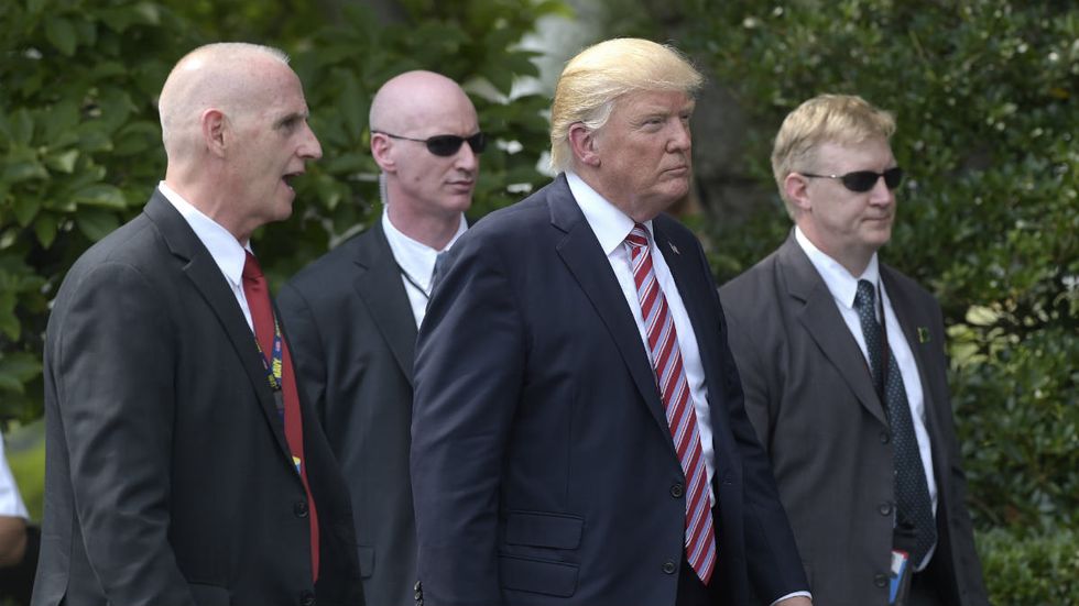 No, President Trump isn’t bankrupting the Secret Service