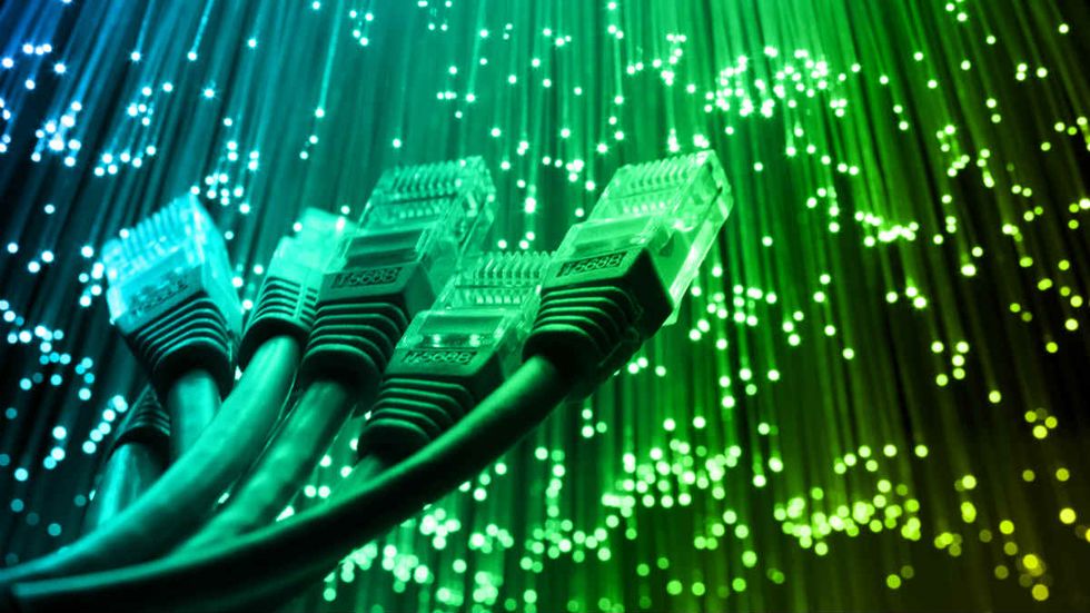 The easy way for the FCC to give high-speed internet to millions
