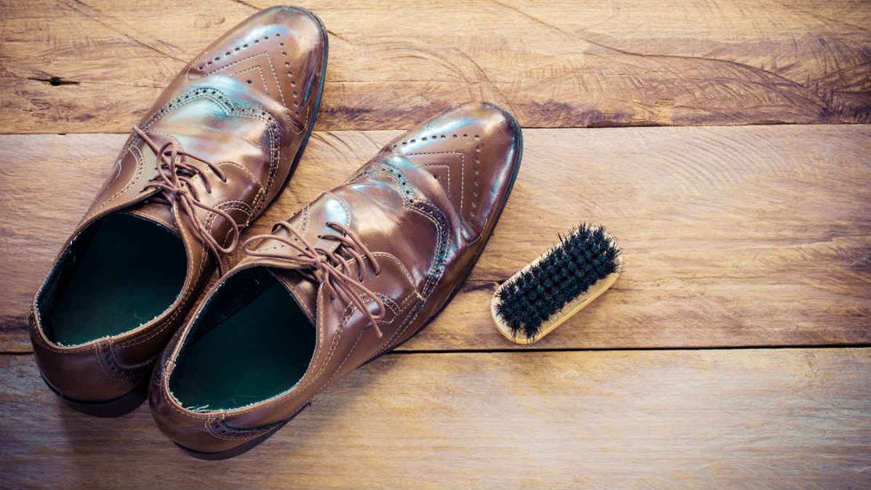 Uncle Gubmint's shoe-shining racket