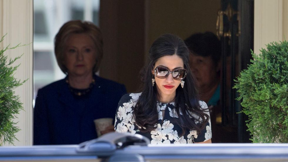 WHOA: Explosive new Clinton emails demand investigation