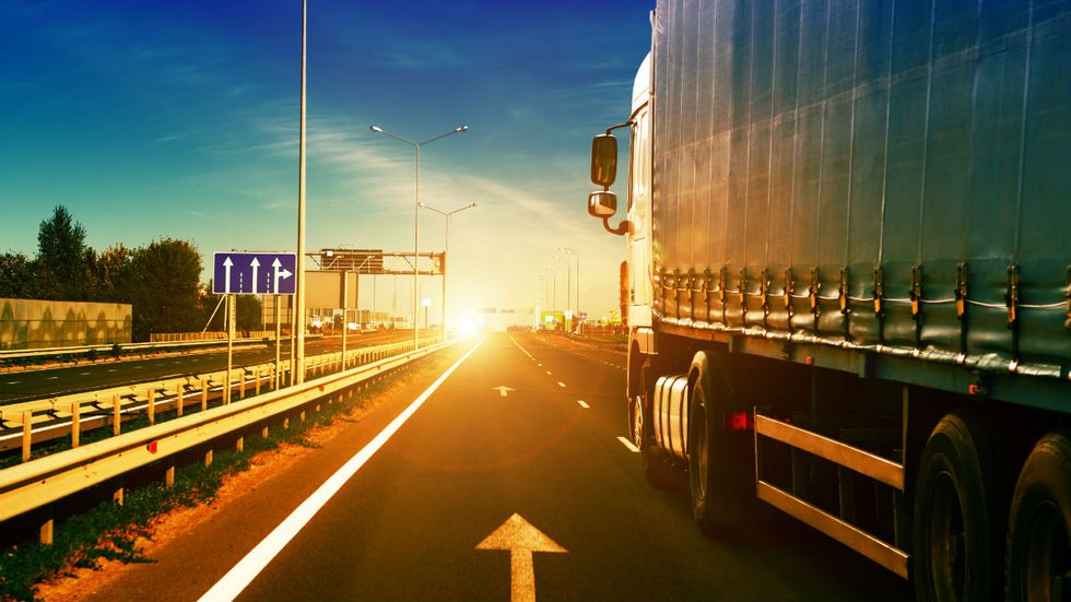 Driverless trucks would save time, money, and lives