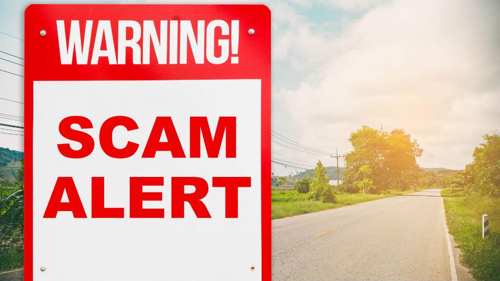 Top 10 current scams in American politics