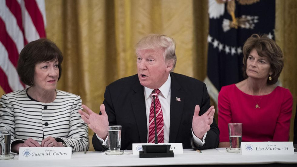 2 liberal Republicans voted to halt a ban on abortions after the baby can feel pain