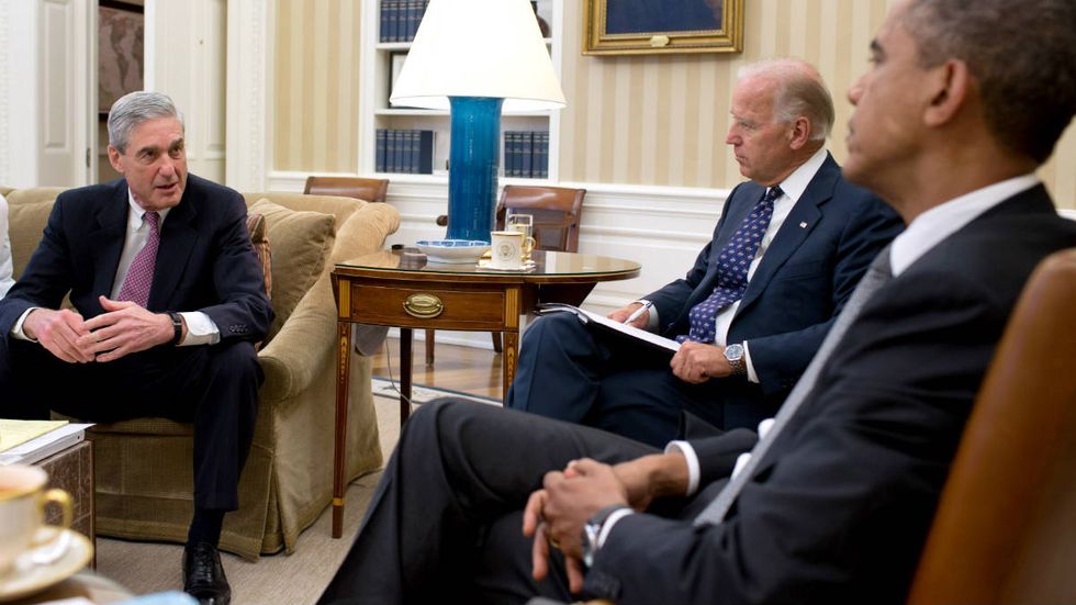 Mueller is weaponizing unproven DNC & Podesta hack to target POTUS