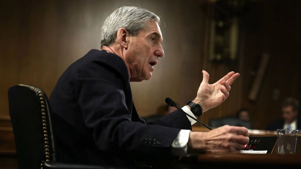 Democrats vote to subpoena Mueller report over Republican objections
