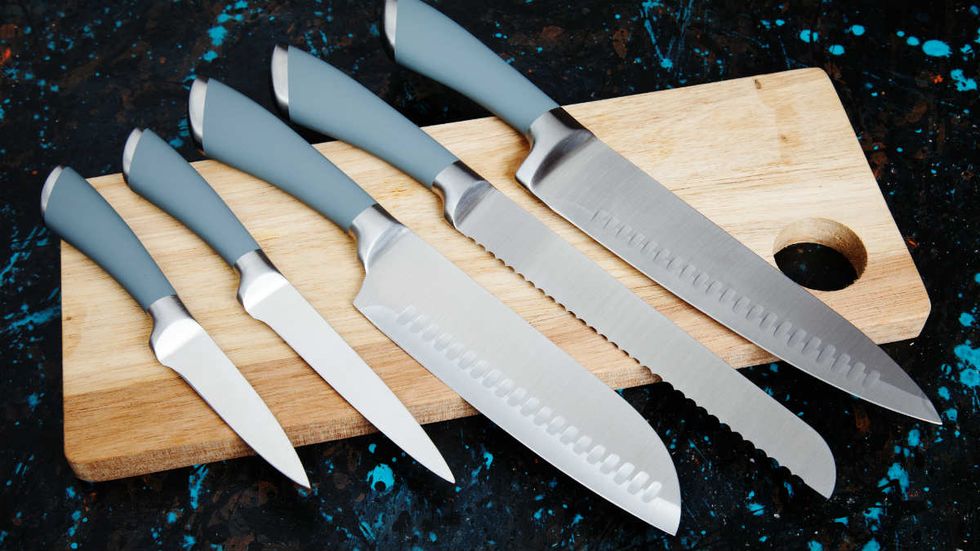 British judge wants to ban long pointy knives