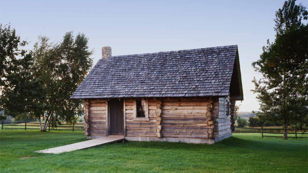 Laura Ingalls Wilder’s removal from book award met with ‘standing ovation’