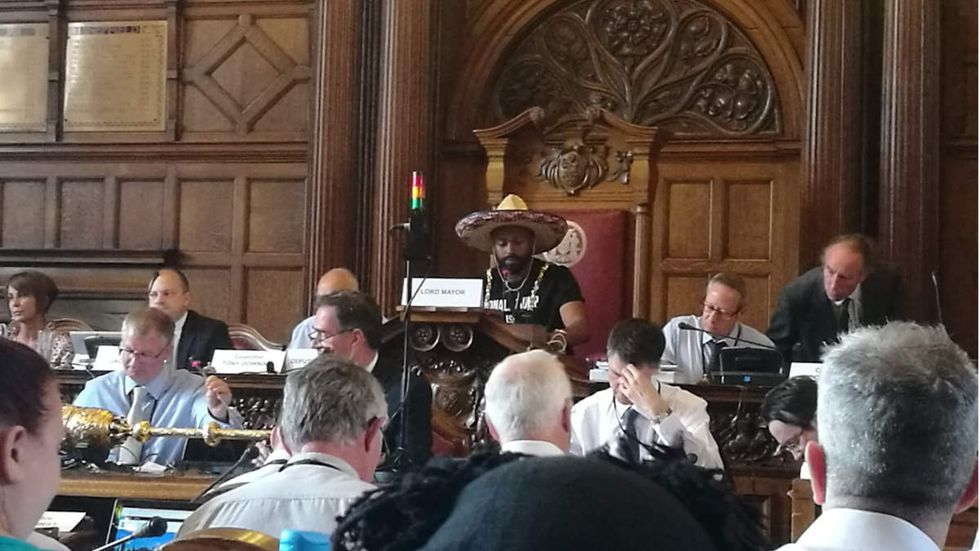 Mayor in England: Lobby British government to ‘take a vocal stand against Trump’
