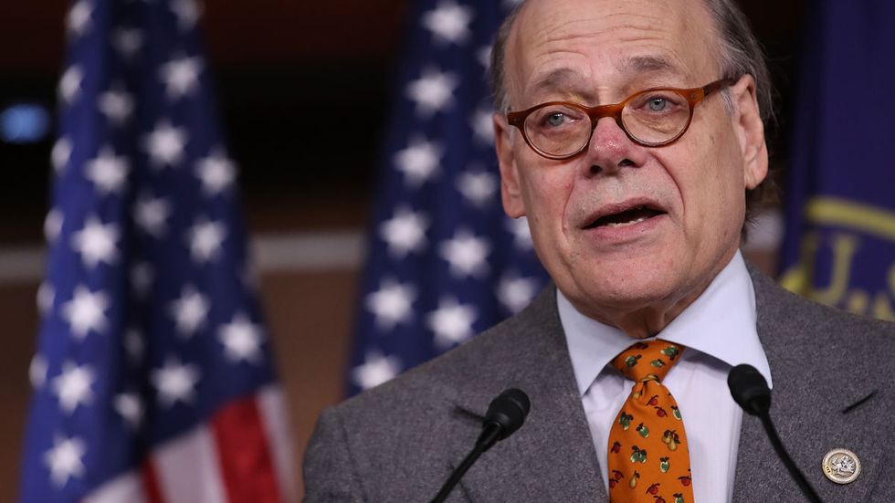 Democrat at Strzok hearing says the disgraced FBI agent deserves a 'Purple Heart' — yes, that happened
