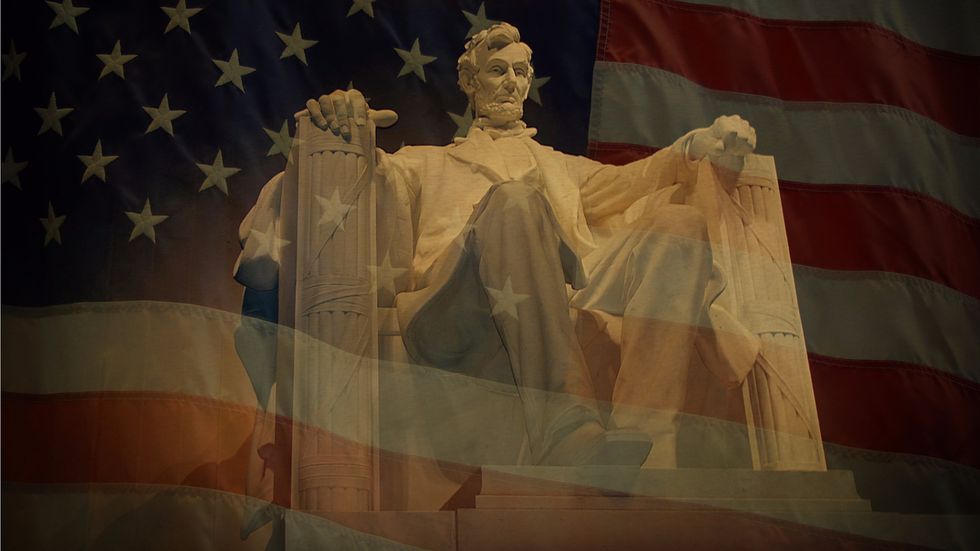 Glenn Beck's charity donates $50,000 to save Lincoln artifacts in president's hometown museum