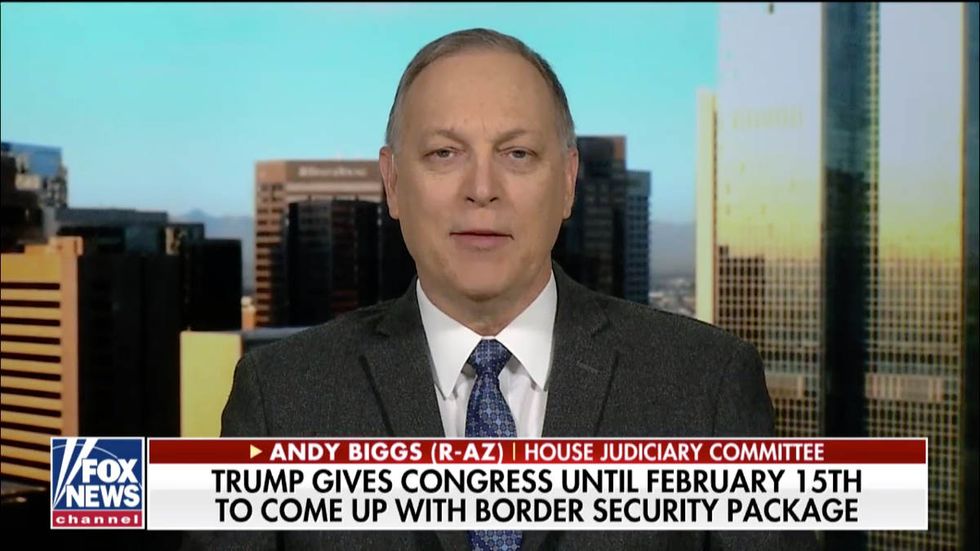 GOP Rep. Andy Biggs suggests how Trump can build the wall WITHOUT national emergency