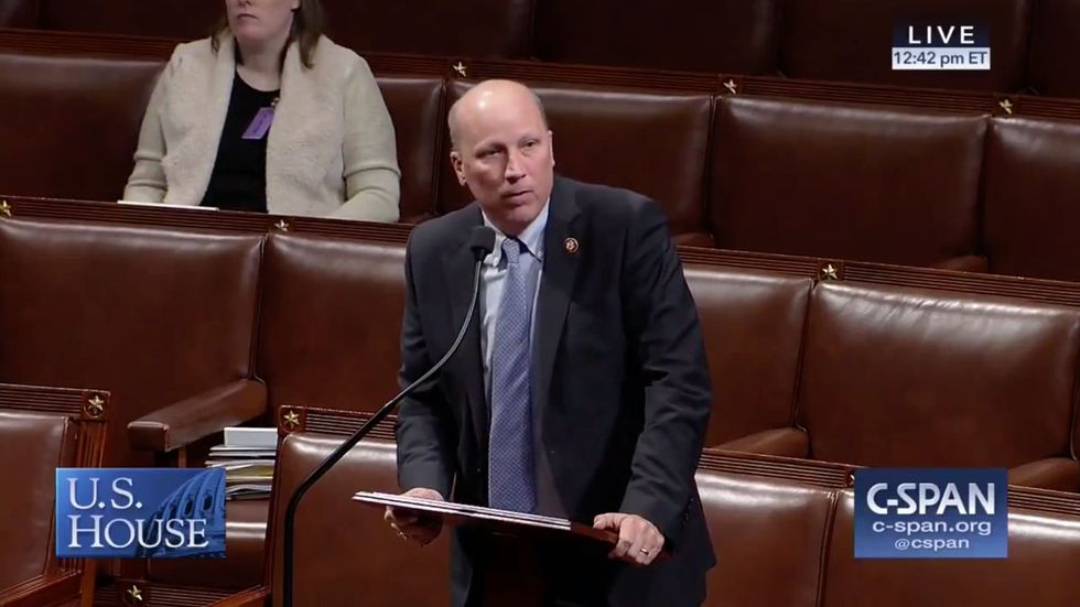 It takes Rep. Chip Roy less than 2 minutes to shame Congress for failing on border security