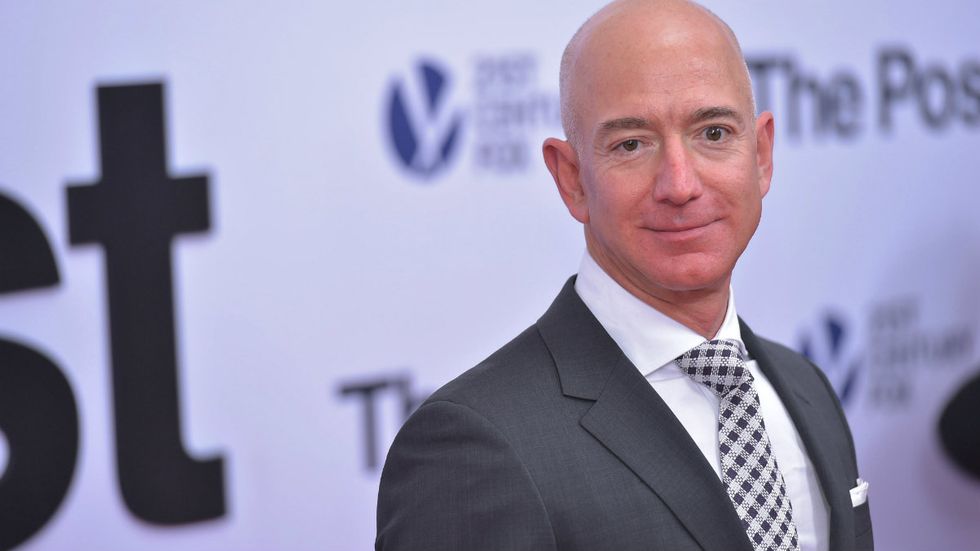 Team Bezos, without evidence, claims Saudis hacked Jeff Bezos’ phone