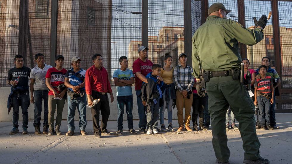 With record border surge, Sen. Lankford and 8 other Republicans want MORE refugees