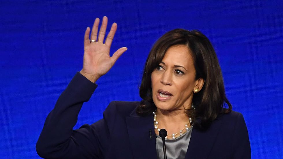 Kamala Harris puts pressure on Nadler to investigate Kavanaugh over since-corrected NYT story