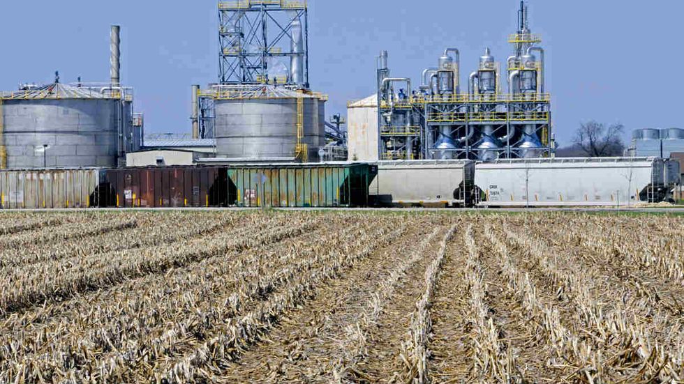 Trump admin announces compromise on ethanol after lack of government-mandated demand hurts industry