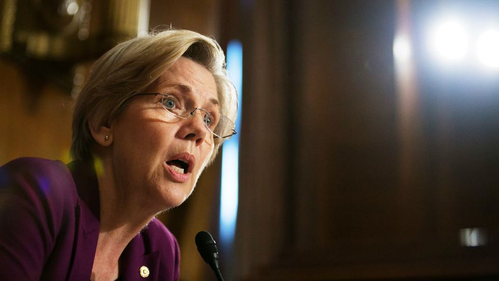 Elizabeth Warren runs to Obama’s left, vows to eradicate charter schools