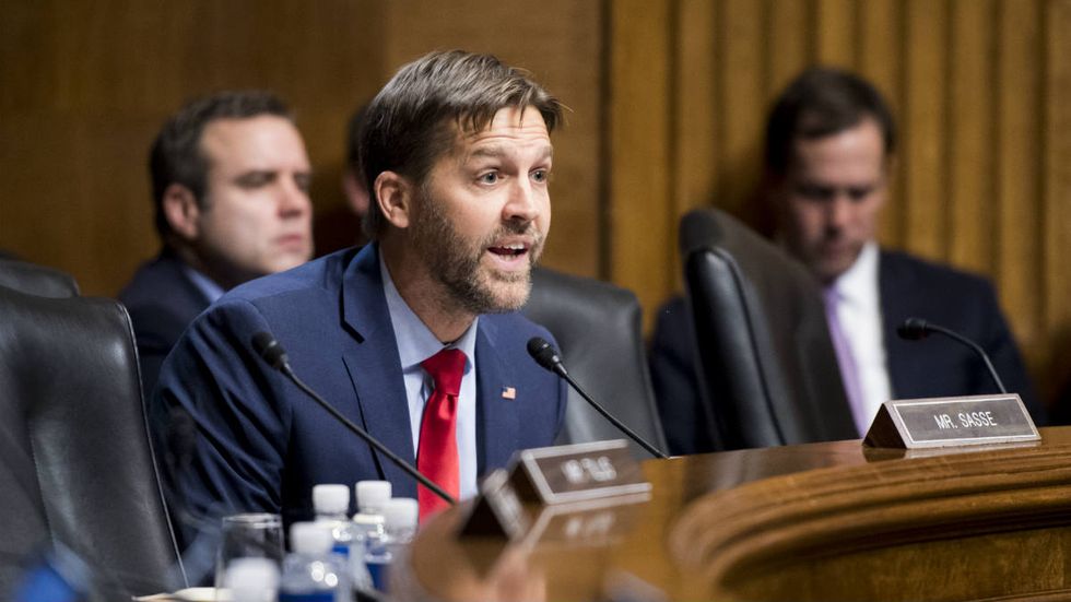 GOP senators push federal prison chief for answers on Epstein's death