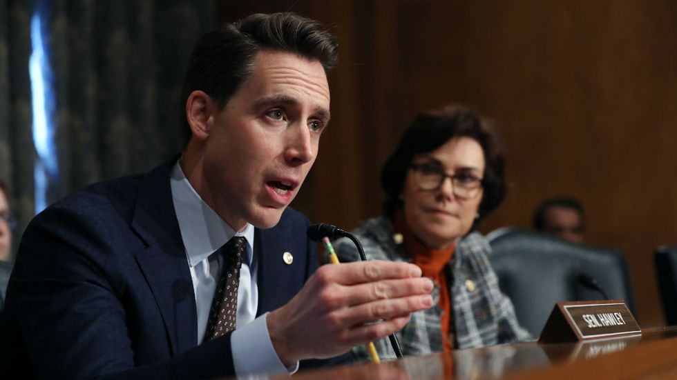 Sen. Hawley proposes rule change to dismiss House's 'bogus impeachment'