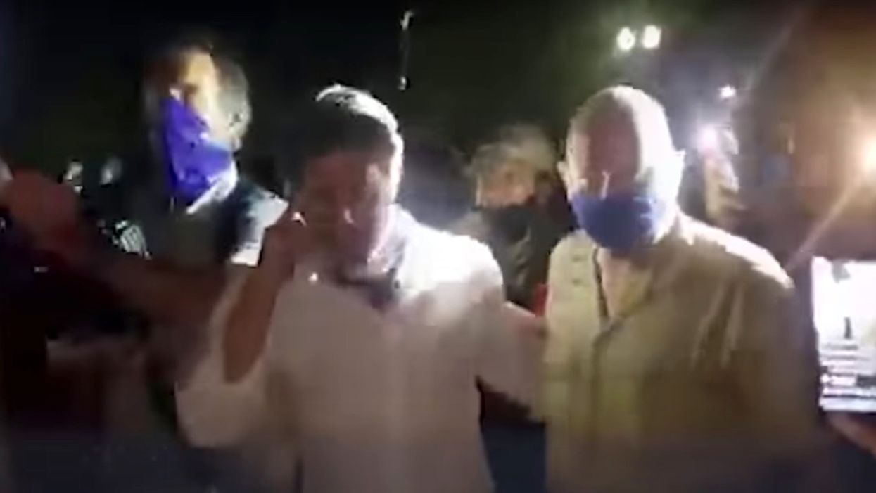 Harrowing video shows moment protesters attack Fox News reporter — police allegedly refused to help