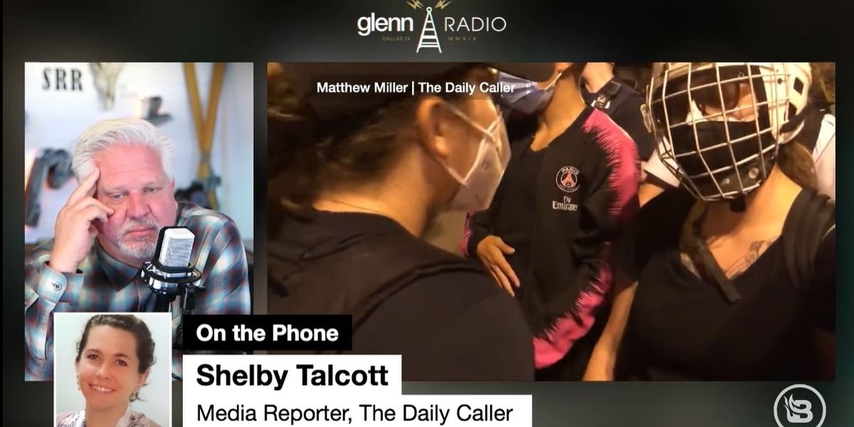 VIDEO: Daily Caller reporter surrounded, attacked by mob at White House ...
