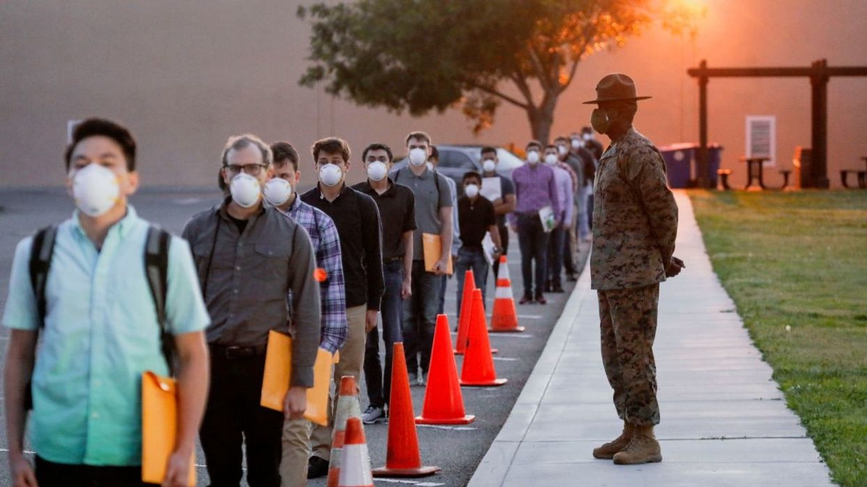 Horowitz: From Fort Benning to Japan and Hawaii, face masks are not working