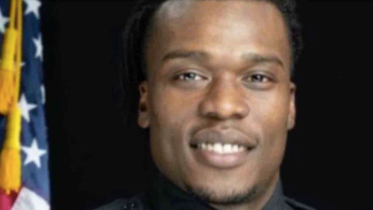 Black Lives Matter mob shoots at black cop, physically assaults him at girlfriend's home they vandalized