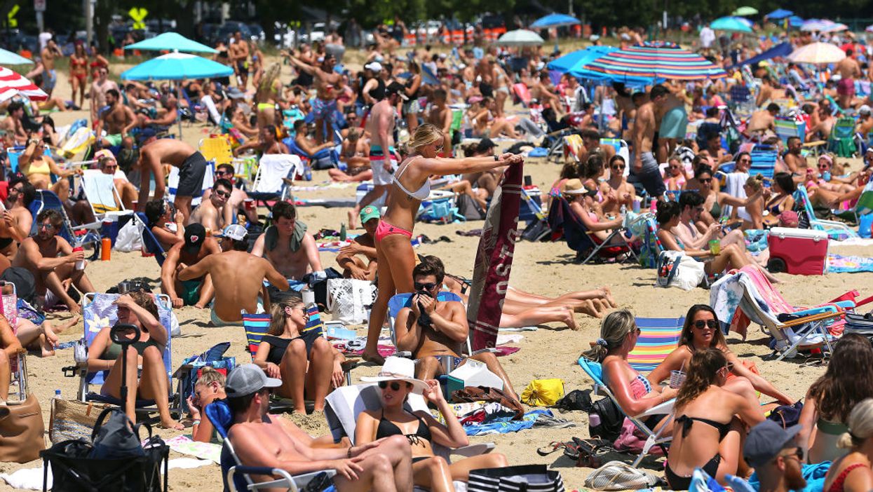 Pandemic analyst finds herd immunity could be slowing COVID spread — yet Dr. Fauci still warns against it