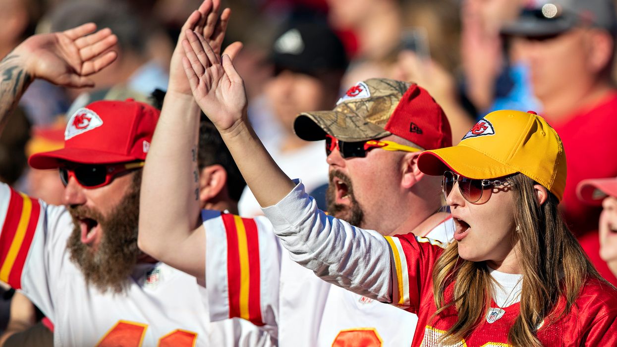 Kansas City Chiefs ban American Indian-themed face paint and headdresses at stadium; will review 'Arrowhead Chop'
