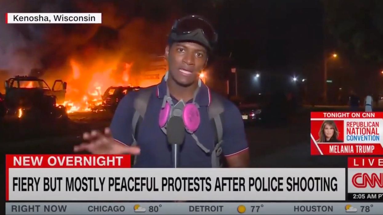 CNN faces brutal ridicule over 'mostly peaceful' chyron message as city burns in background