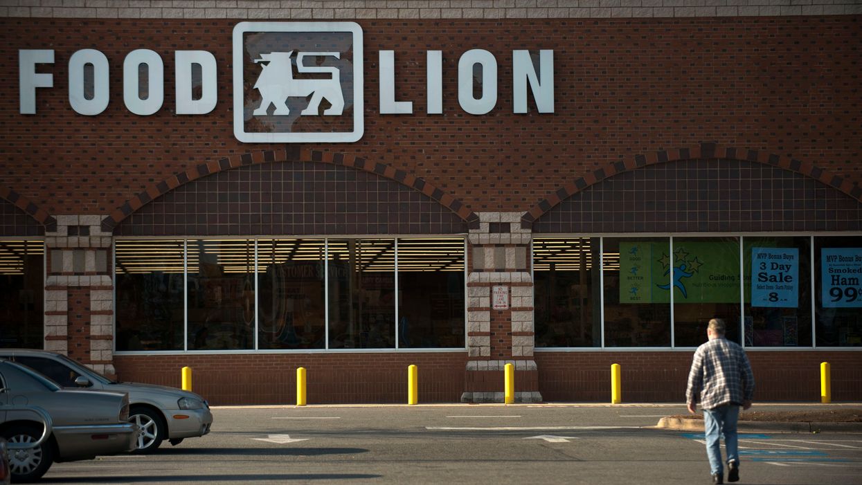 Grocery store chain says employees can't wear American flag masks because they're 'offensive' — it quickly changes course after backlash