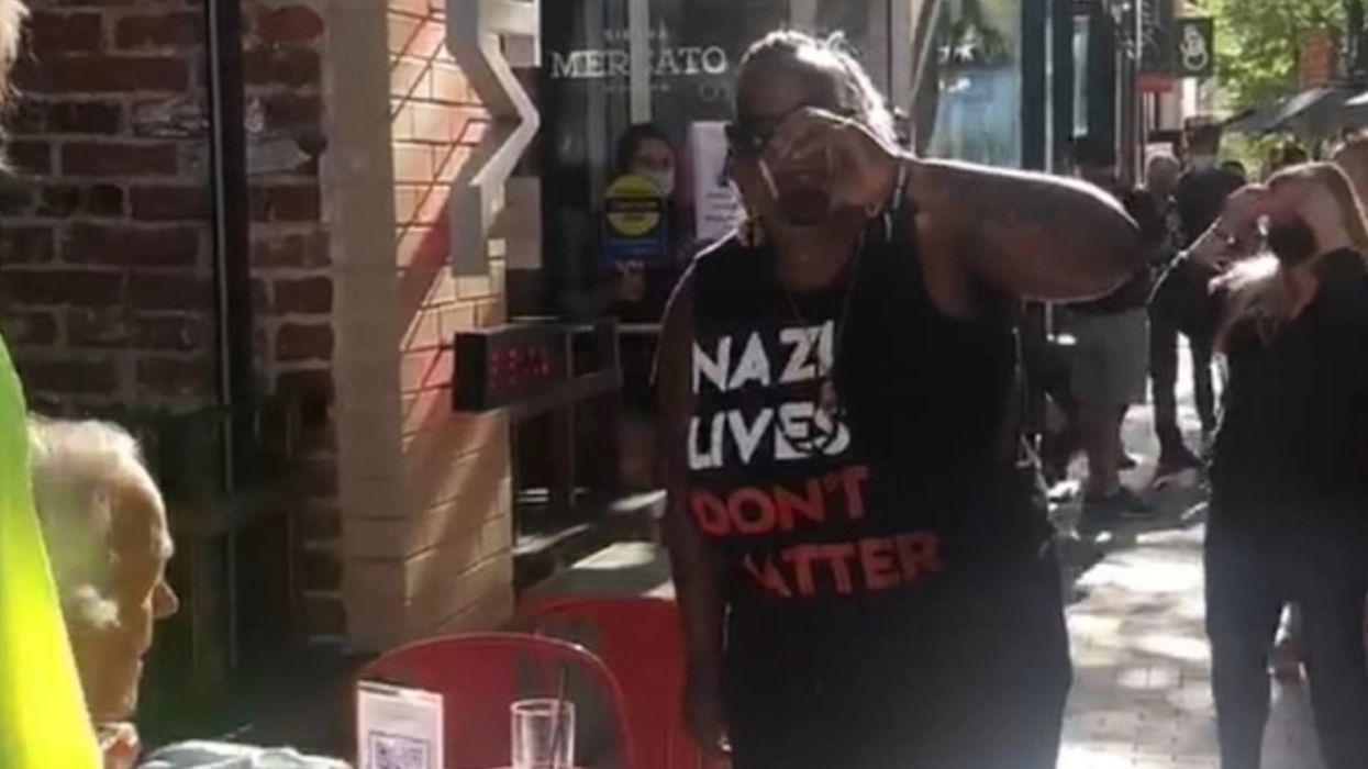 Watch: Protesters in Pittsburgh descend on elderly diners, drink their beer, scream obscenities: 'F*** the white people'