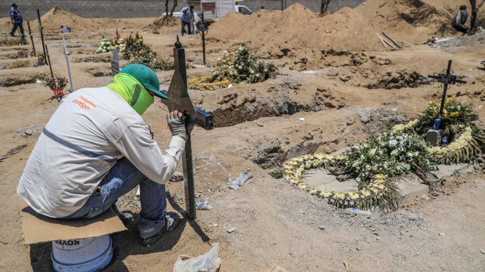 Horowitz: One Texas-Mexico border county reported more deaths Tuesday than 44 states