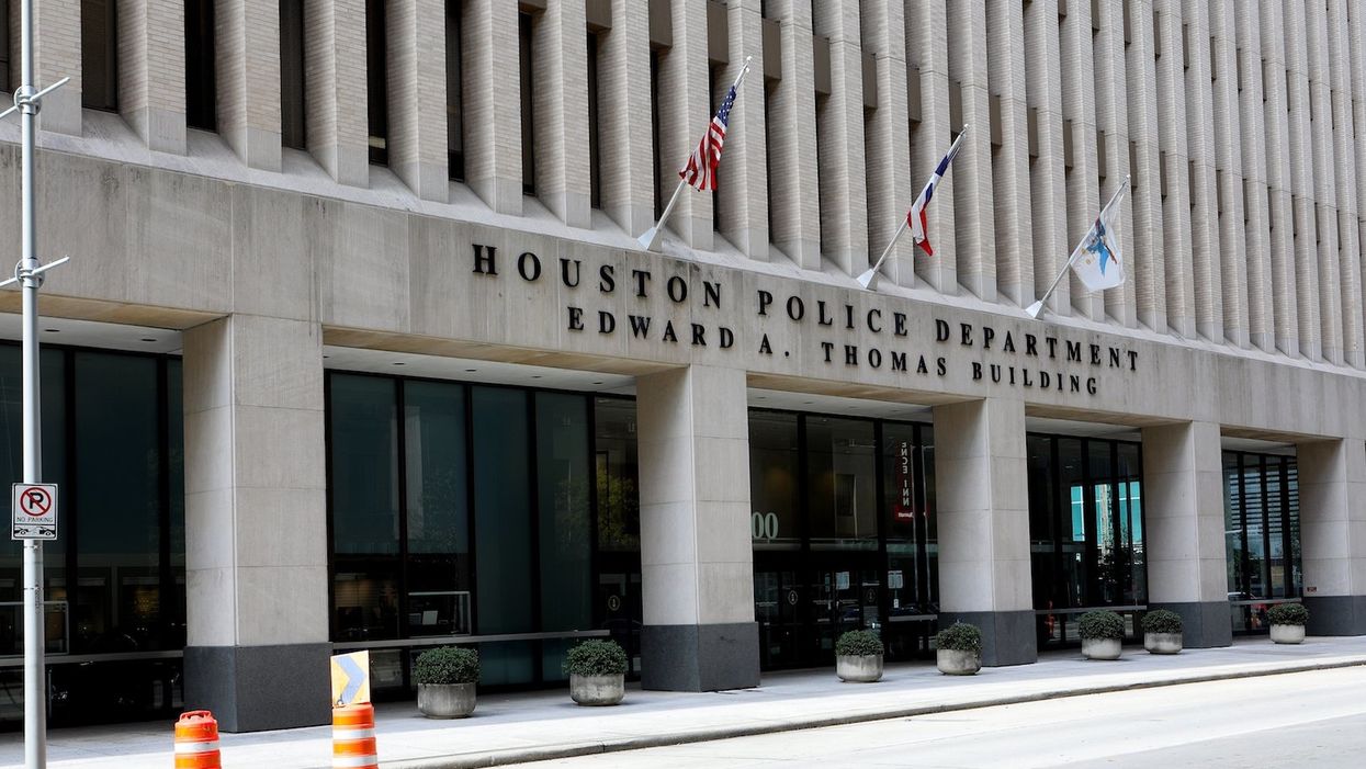 Four Houston police officers fired for fatal shooting of mentally ill man who reached for one of their stun guns