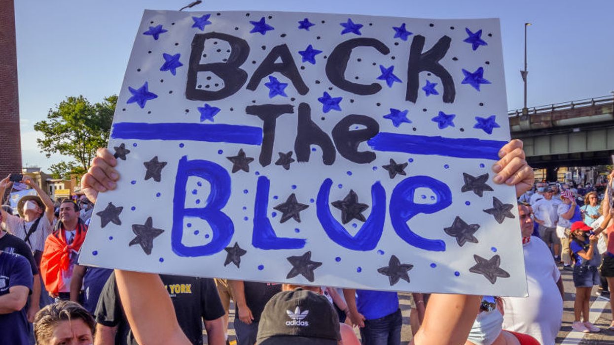 Students at Skidmore College demand professor be fired for attending a ‘Back the Blue’ rally