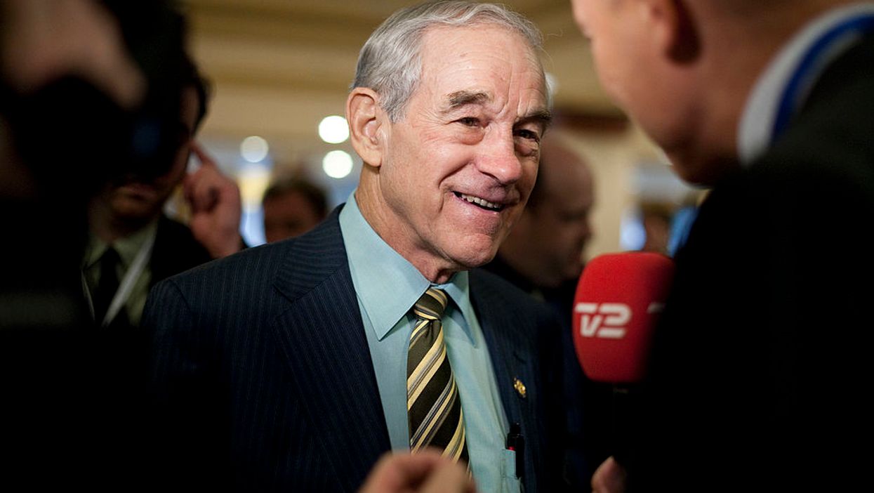 Ron Paul hospitalized after appearing to suffer stroke during livestream