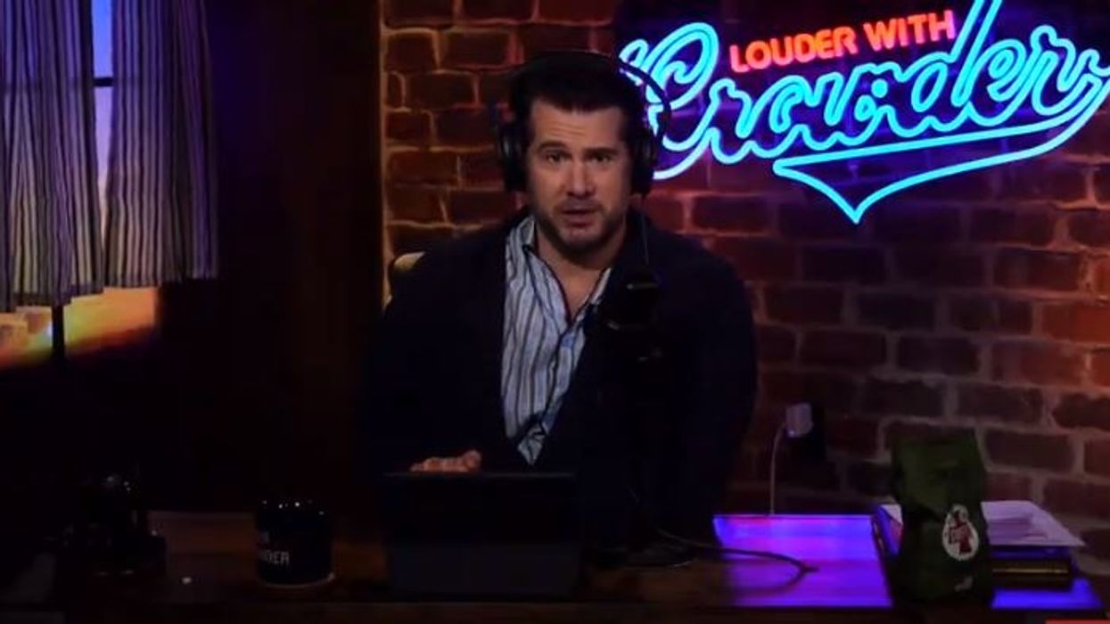 Steven Crowder fact checks John Oliver on the recent SCOTUS nomination