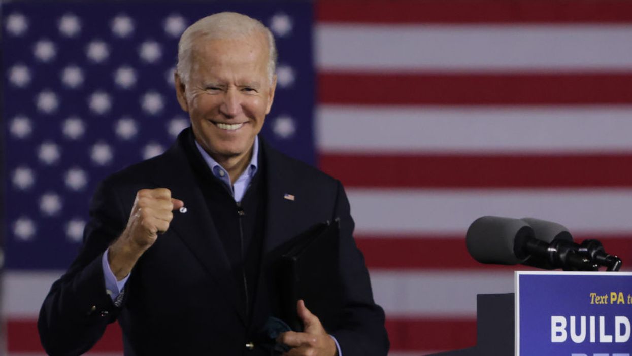 Moderator for second presidential debate was an intern for Joe Biden and a staff assistant for Ted Kennedy