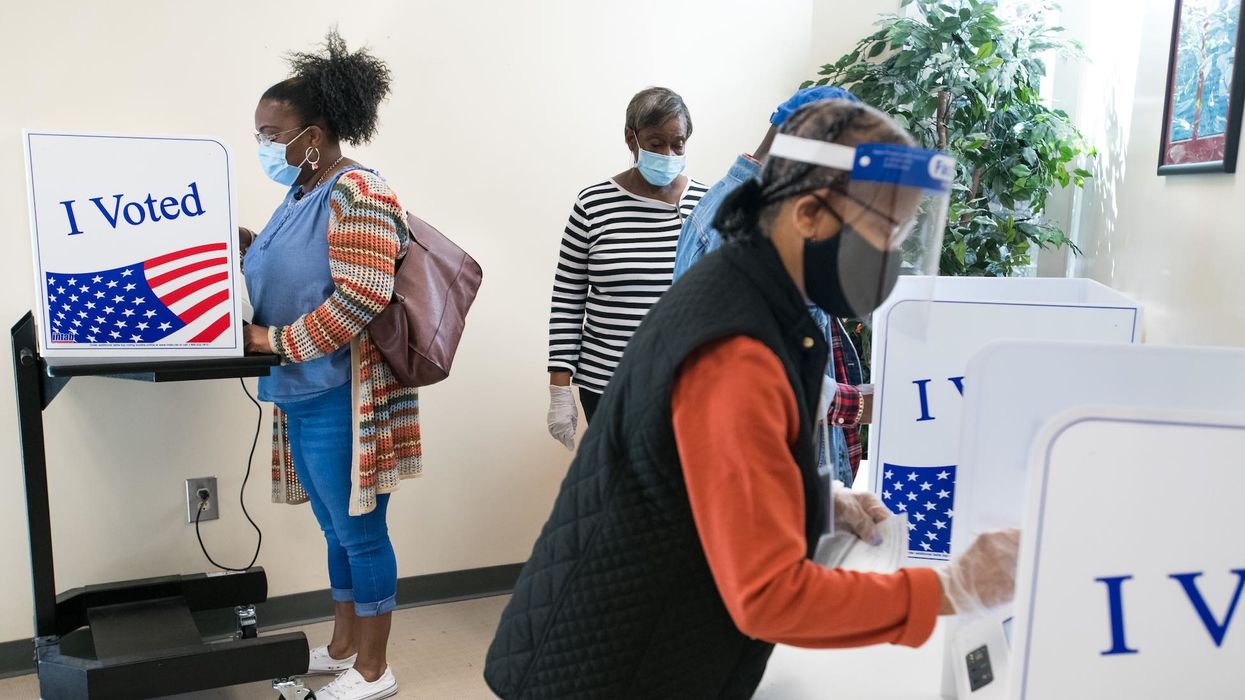 COVID response doesn't even rank in top 5 most important issues to voters. Economy stays No. 1: poll